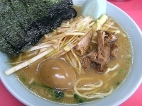 「ネギラーメン（味つけたまごトッピング」@山岡家 新松戸店の写真
