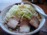 「とんこつ醤油らーめん（たまねぎ多め+にんにく） 800円」@ら〜めん ぽっぽっ屋 晴海トリトン店の写真