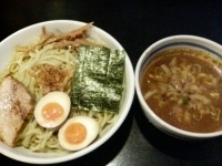 「カレーつけ麺 大盛り（750円）+とろけるチーズ（150円?）+」@オリオン食堂の写真