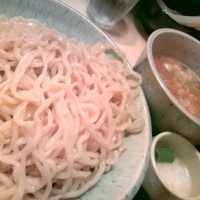 「王道の醤油味玉入り 850円 特盛 200円」@つけ麺屋 えるびす 池袋店の写真