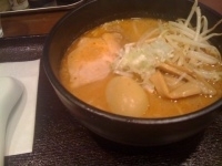 「辛みそじゅんたまラーメン（800円）」@極旨 じゅん屋の写真