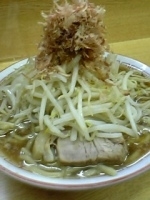 「小（￥650）+B（￥50）」@ラーメン二郎 環七新代田店の写真