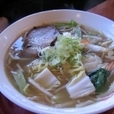 野菜たっぷり塩ラーメン