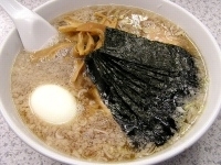 「のりらーめん（たまごトッピング）」@らーめん勝の写真