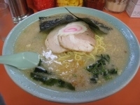 「ラーメン 大盛り こってり 麺超カタメ」@ラーメンショップ 尾島店の写真