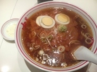 「【金・日限定】インドラーメン（850円）+粉チーズ（60円）」@蒙古タンメン 中本 新宿店の写真