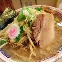 「ヒマワリラーメン（大盛り）730円」@ラーメン ヒマワリ 東十条本店の写真