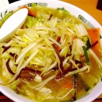 「野菜たっぷりタンメン+半チャーハン（720円）」@日高屋 川口駅前店の写真