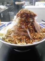 「まぜそば（大盛り・揚げネギ・ニンニク多目）」@山勝角ふじ 南流山店の写真