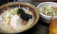 「塩パイタンら〜めん、味付めんまごはん付（800円）」@ラーメン炭やの写真