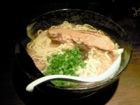 「炙り角煮らうめん（980円→オープンセール480円）」@炙り角煮らうめん 黒虎の写真