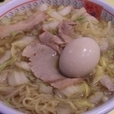 おいしいラーメン（中盛+煮玉子）