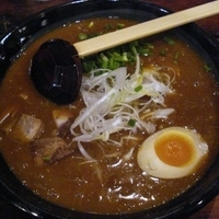 「加哩らーめん（期間限定） 780円+白めし（小） 170円」@中華麺家 まんまるの写真