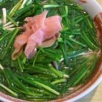 「博多ネギらーめん」@手打ちラーメン 金龍の写真