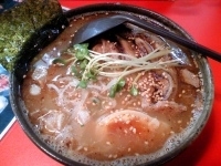 「特製醤油ラーメン ￥900」@よいち つけ麺研究所 笠懸阿左美沼店の写真