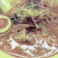 「味噌カレーラーメン【12月限定】 850円」@らあめん工房 まんぼぉの写真