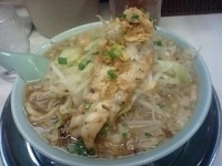 「らーめん+中盛 750円+50円」@らーめん 凌駕の写真