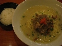 「軍鶏水炊きらーめん+洗い飯」@鳥料理 有明の写真