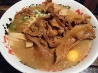 「肉そば+生卵」@うだつ食堂の写真