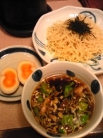 「ざるらーめん（700円）+玉子（100円）」@与ろゐ屋の写真