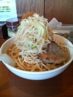 「ふじ麺￥700+大盛り￥100+やさいタワー￥100」@常勝軒 伊勢崎総本店の写真