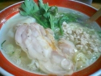 「鶏塩ラーメン（￥900）」@厚木本丸亭の写真