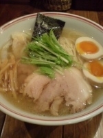 「塩らぁ麺全部のせ」@井之上屋の写真