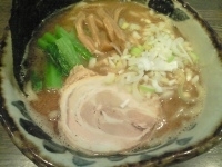 「とんこつ醤油」@つけめん・らーめん活龍 本店の写真