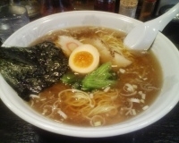 「ラーメン(江戸だし)@中盛」@珍珍珍 池袋店の写真