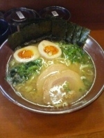 「ゑびすラーメン（味たま付き）麺固め」@らーめん ゑびすの写真