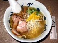 「柚子切り塩らーめん 750円」@与ろゐ屋の写真