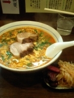 「からいもんらあめん（チャーシュー）」@麺からいもんの写真