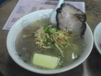 「塩ネギバターら～めん」@めんじゃらけの写真