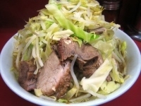 「ラーメン豚入 にんにく野菜 750円」@ラーメン二郎 ひばりヶ丘駅前店の写真