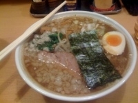 「らーめん（800円）」@背脂煮干濃厚醤油 どっかんの写真