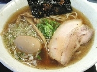 「煮干しそば（味玉トッピング）」@一汁三にぼし 裏不如帰の写真