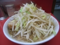 「小ラーメン600円（ヤサイ・ニンニク・カラメ）」@ラーメン二郎 小岩店の写真