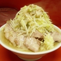 「大豚ダブル 900円（ヤサイマシマシ・アブラマシマシ・ニンニク）」@ラーメン二郎 神田神保町店の写真