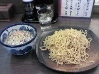 「つけそば+勝手にラー油」@頓知房の写真