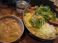 「特製つけめん+大盛」@つけ麺 椿の写真