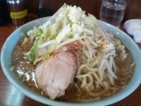 「小ラーメン（ニンニク、野菜、カラメ）」@ラーメン二郎 亀戸店の写真