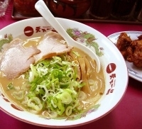 「唐揚げ定食（1030円）」@天下一品 江古田店の写真