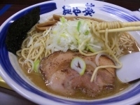 「にぼしそば780円」@麺や 葵 本店の写真