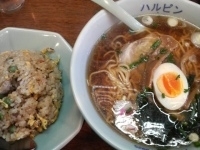「ラーメンセット（ラーメンと半チャーハン）￥750」@中華料理 ハルピンの写真