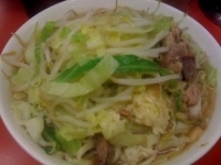 「らーめん（麺少なめ・野菜少なめ・ニンニク）650円」@ラーメン二郎 ひばりヶ丘駅前店の写真