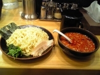 「あかつけ 中盛り（固・濃め・多め）」@ラーメン大桜 東神奈川駅前店の写真