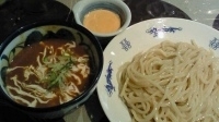 「本格派カリーつけ麺（850円）+大盛り（50円）+チーズソース（」@三ツ矢堂製麺 中目黒本店の写真