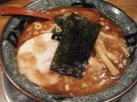 「魚豚らー麺」@屯ちん 新宿店の写真