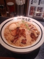「豚とろ炙り焼きラーメン」@かごしまラーメン我流風 大船店の写真