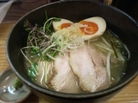 「塩しろ八麺+ワサビ」@旬麺しろ八の写真